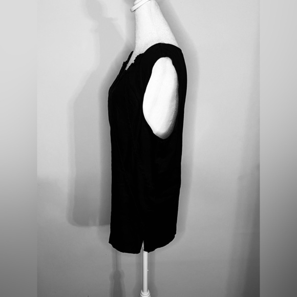 Talbots Black Elegant Sleeveless Ruched Blouse – Size 14 - Picture 3 of 5